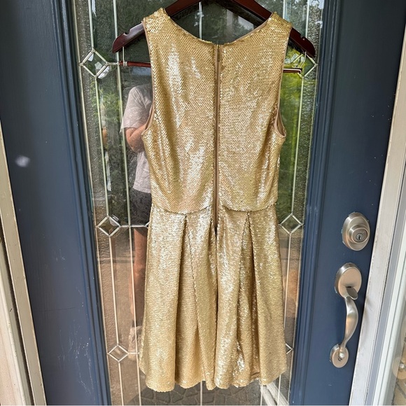 Gold matte shiny sequin sleeveless fit and flare v neck medium dress knee length - Picture 5 of 6